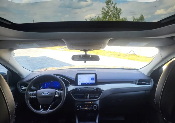 Ford Kuga cena 96900 przebieg: 58000, rok produkcji 2022 z Tarnów małe 742